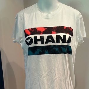 Women's Size M Under Armour OHANA Tee